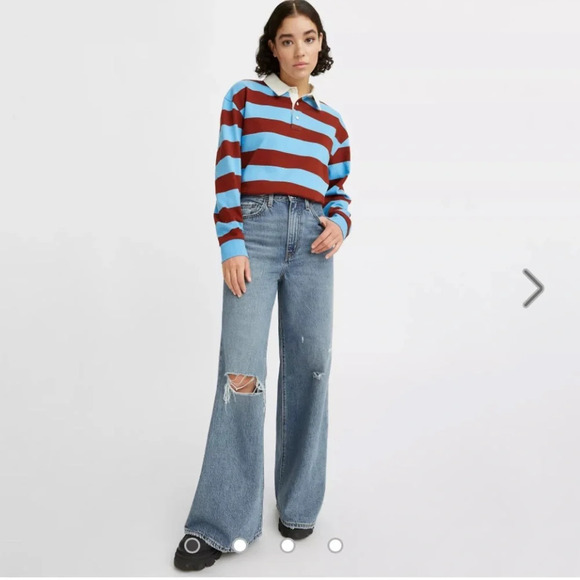 Levi's Premium High Loose Flare, Size 30 Medium Wash,  Retro 70's Hippie Chic - Picture 1 of 17